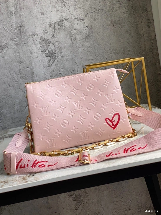 PM -COUSSIN LOUIS EDITION VUITTON LIMITED 0807